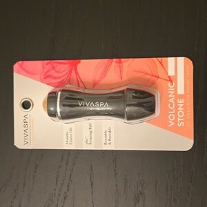 Volcanic Stone Oil Absorbing Facial Roller